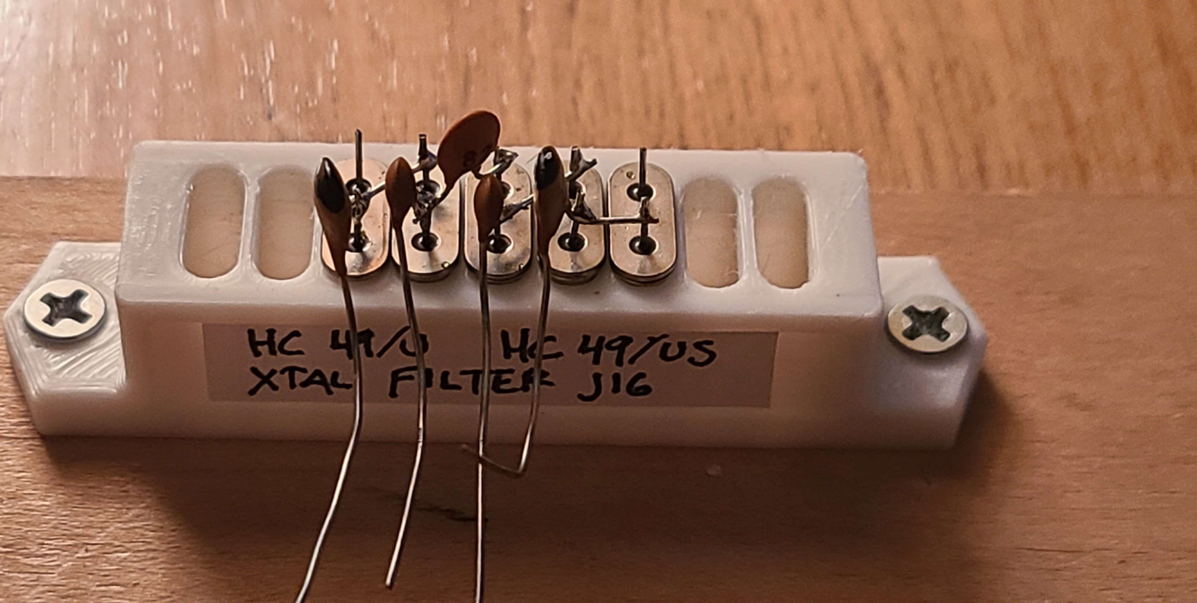 Crystal filter soldering in jig