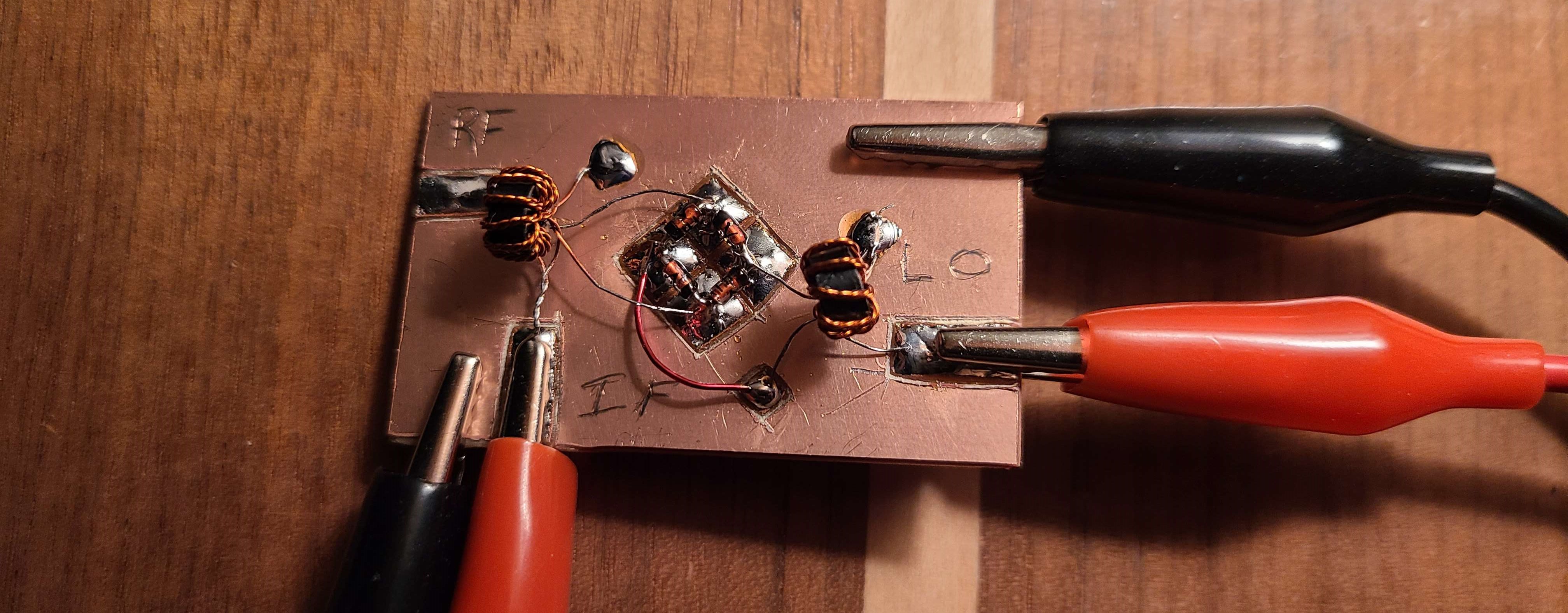 LO-IF Isolation Fixture