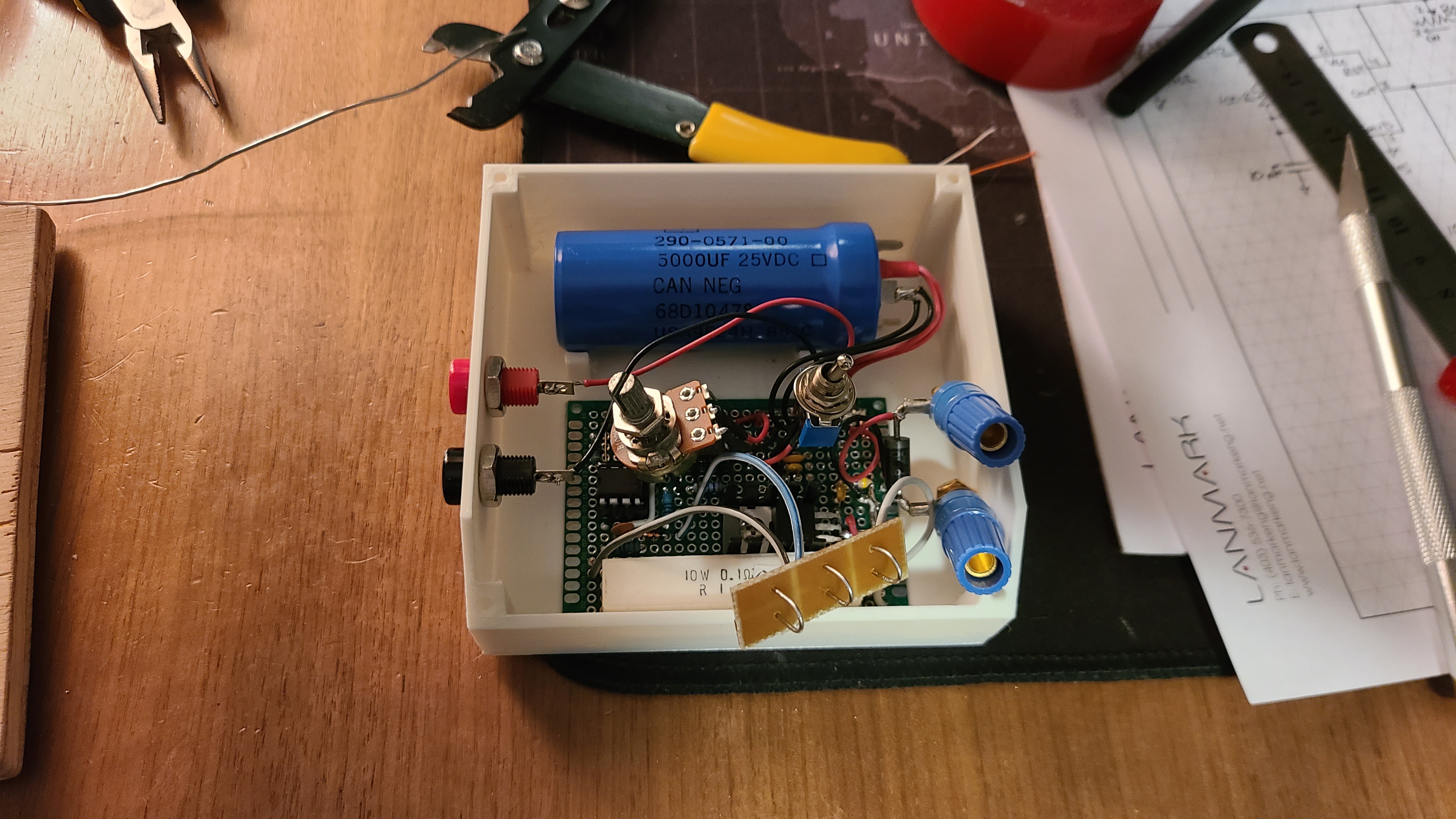 Open enclosure