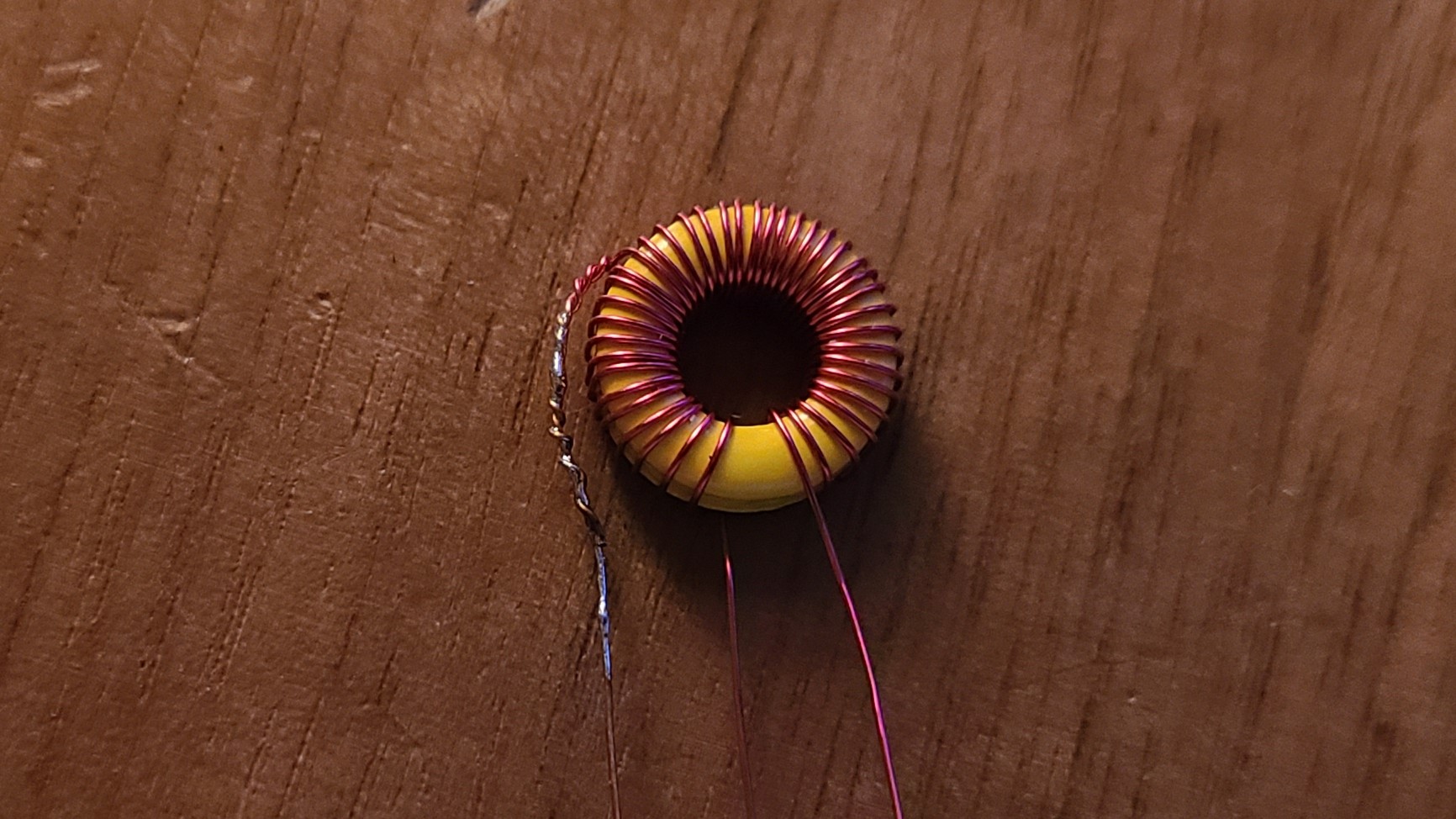4.8 uH Tapped FT37-6 Toroid