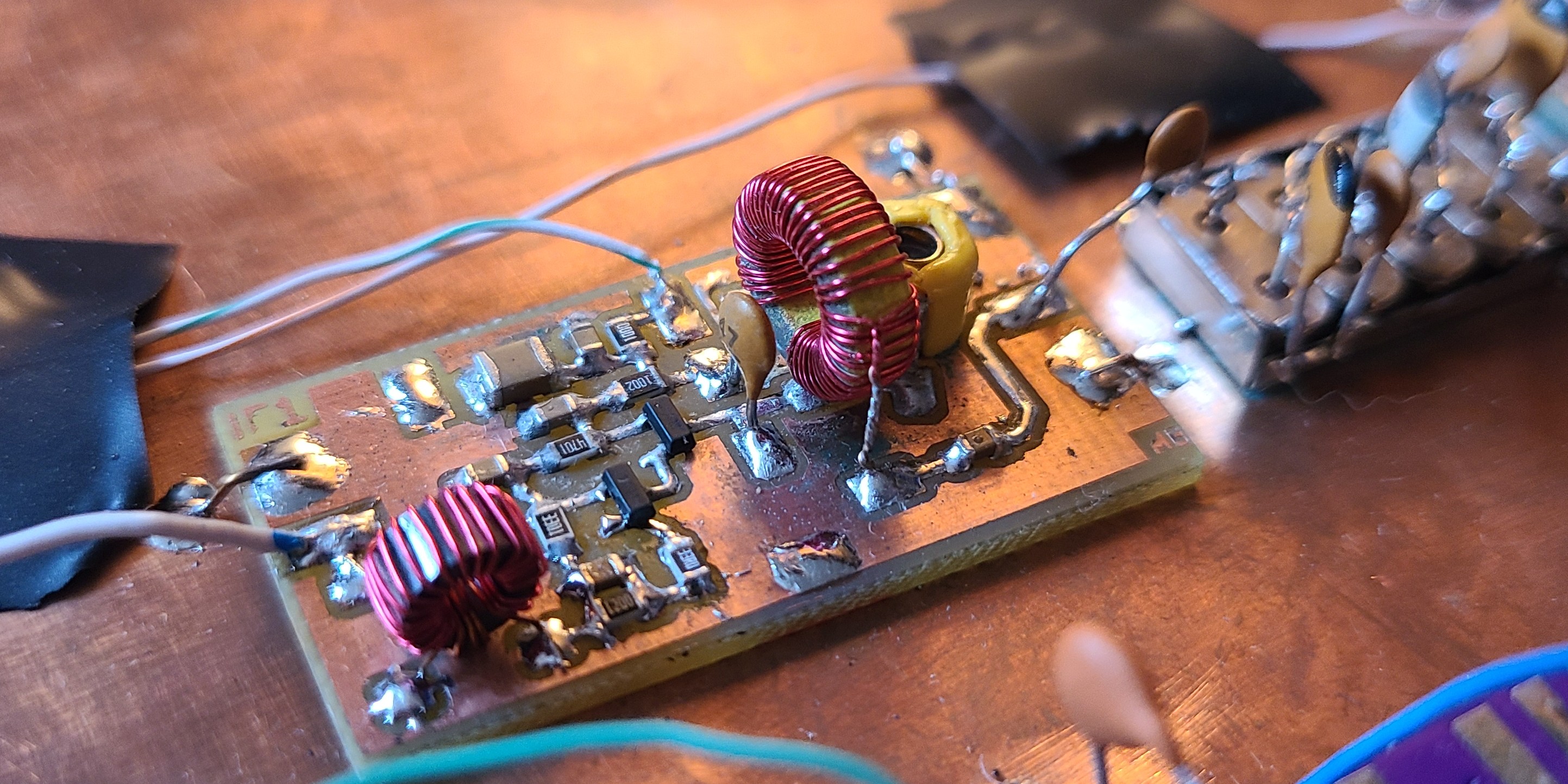 Amplifier in the radio