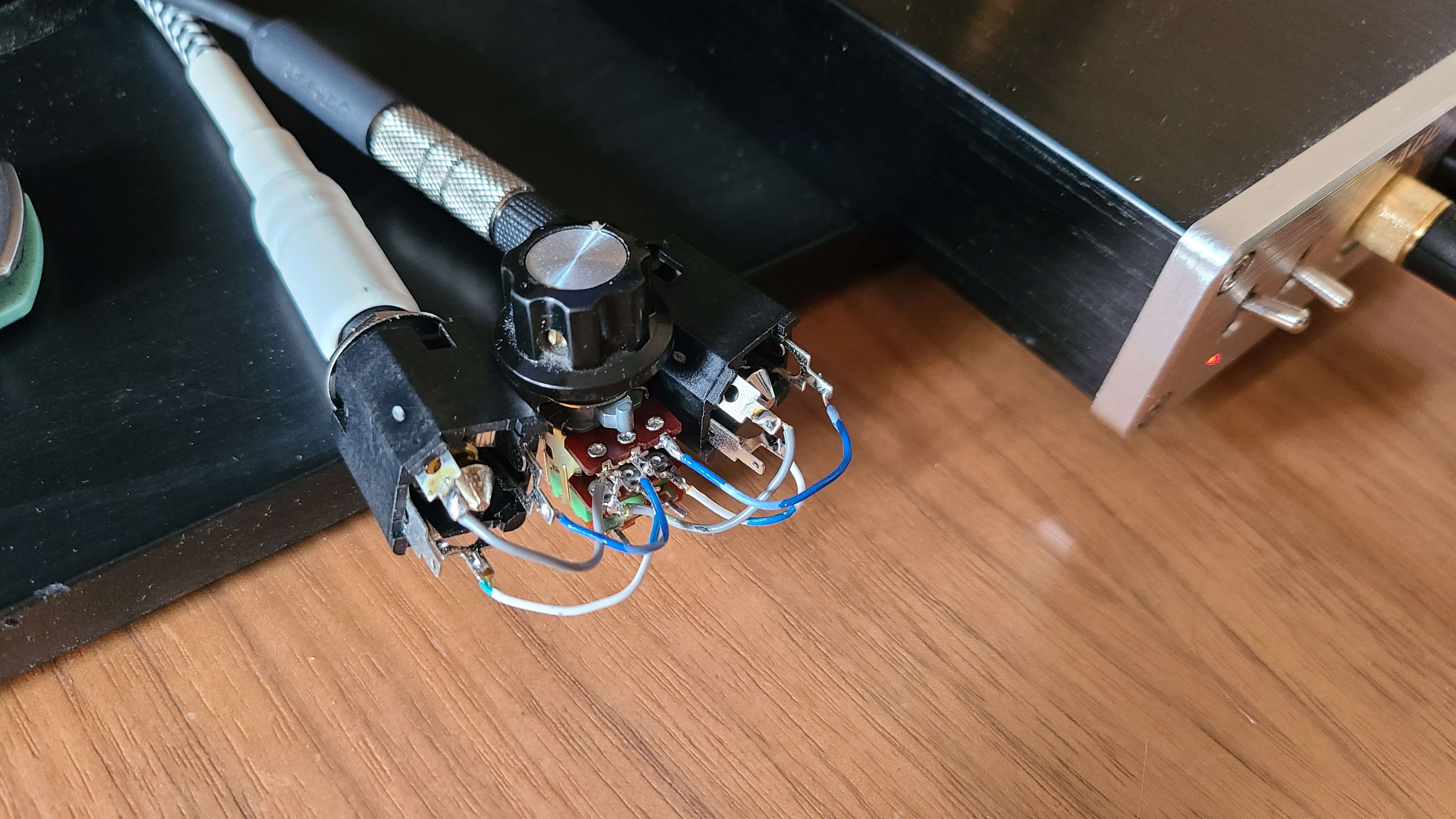 Freeform circuit