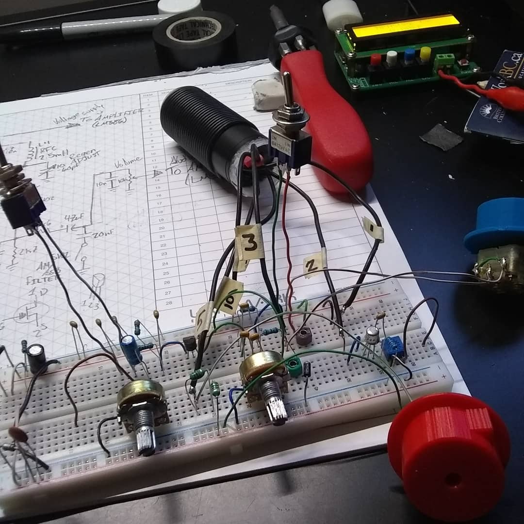 Regenerative reciever circuit prototype