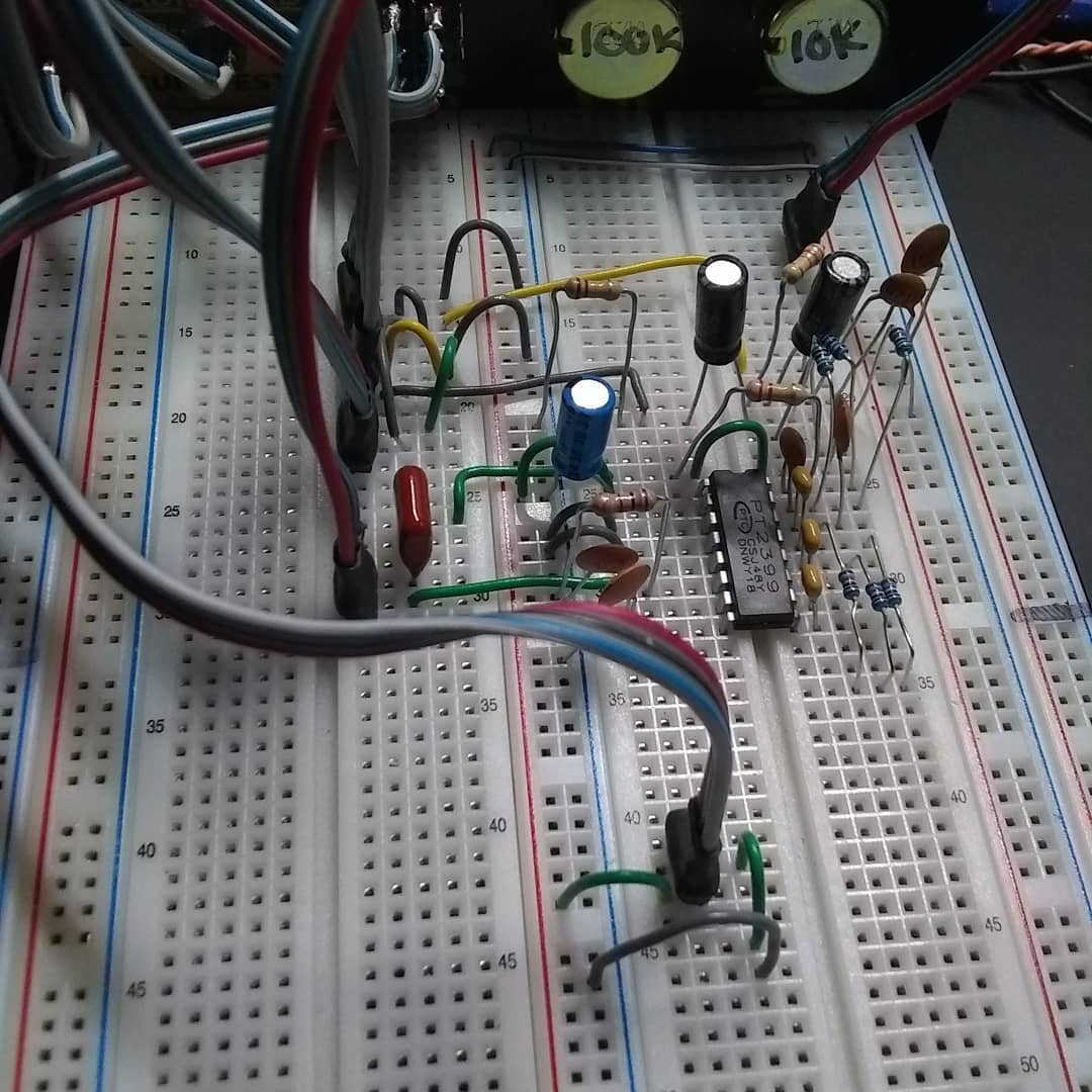 PT2399 Breadboard circuit